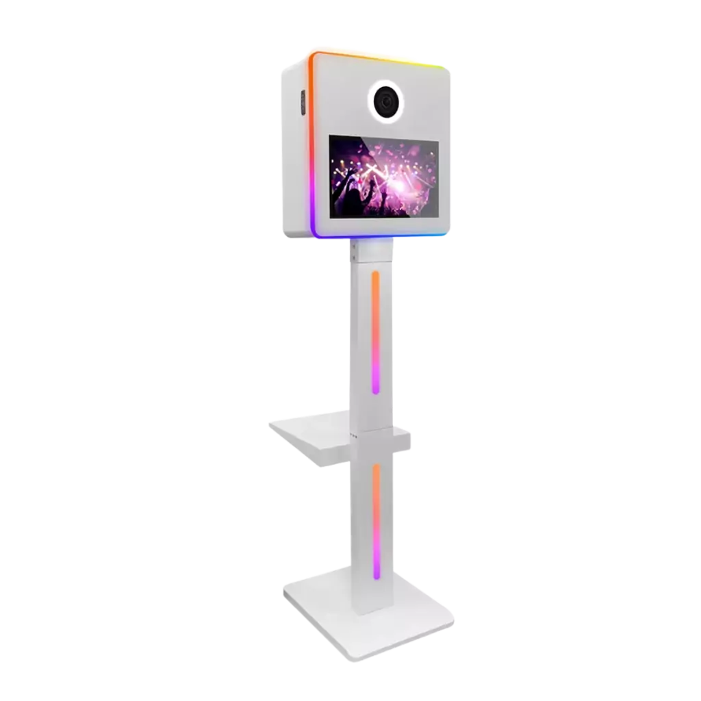 Borne à selfie | BLANC & LED - PHOTO HD + 300 impressions Borne à selfie | BLANC & LED - PHOTO HD + 300 impressions